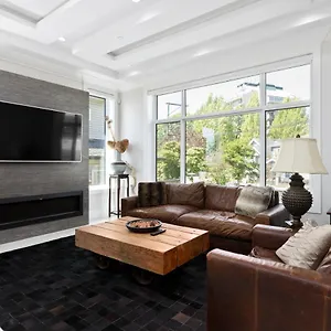  Apartment Cheerful 5 Bedroom House In Canada