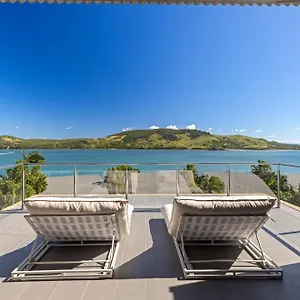  Apartment Yacht Club On By Hiha Australia